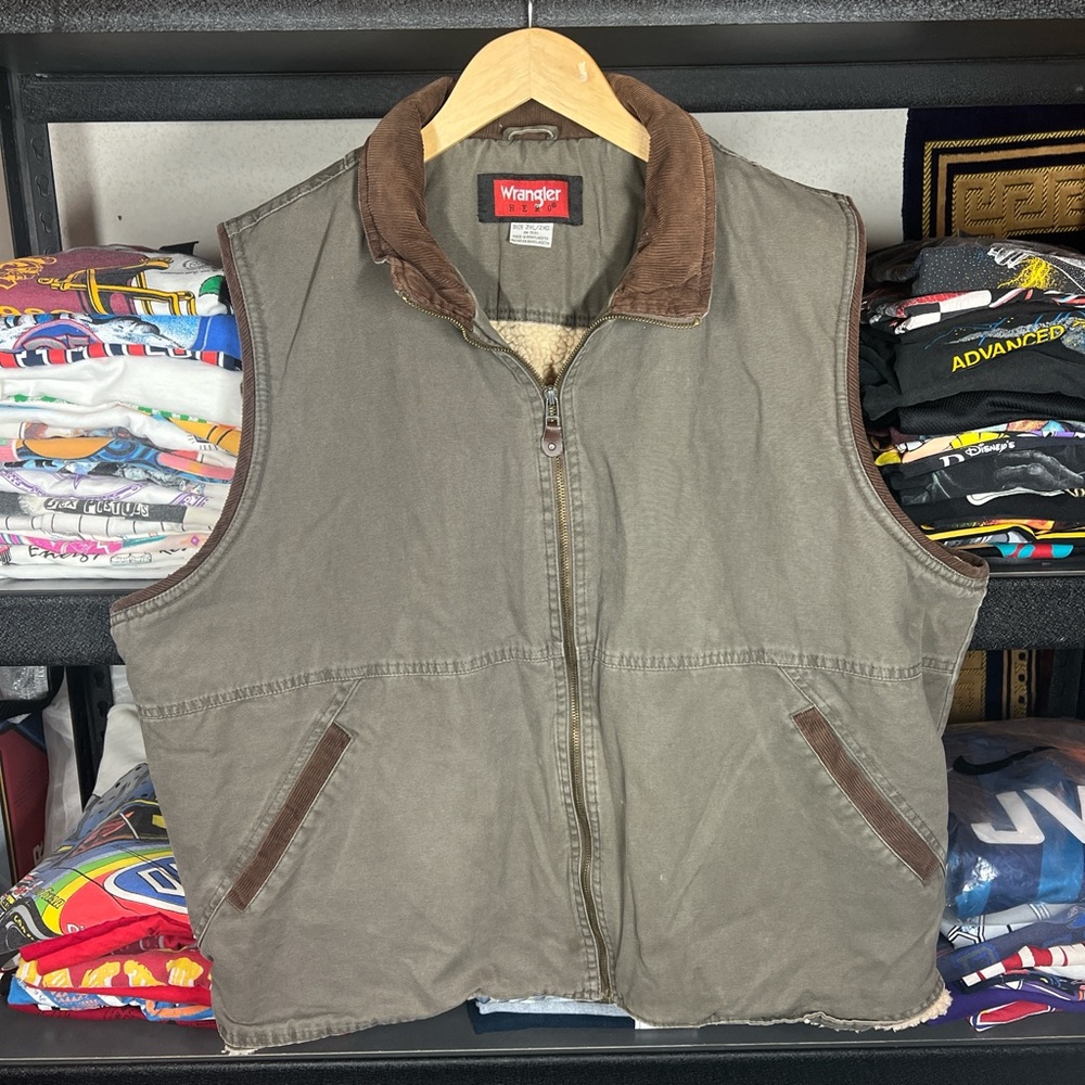 Wrangler Green Hero Sherpa Lined Vest Men's XXL Brown Corduroy Trim